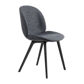 Gubi - Beetle Dining Chair Vollpolster Plastic Base