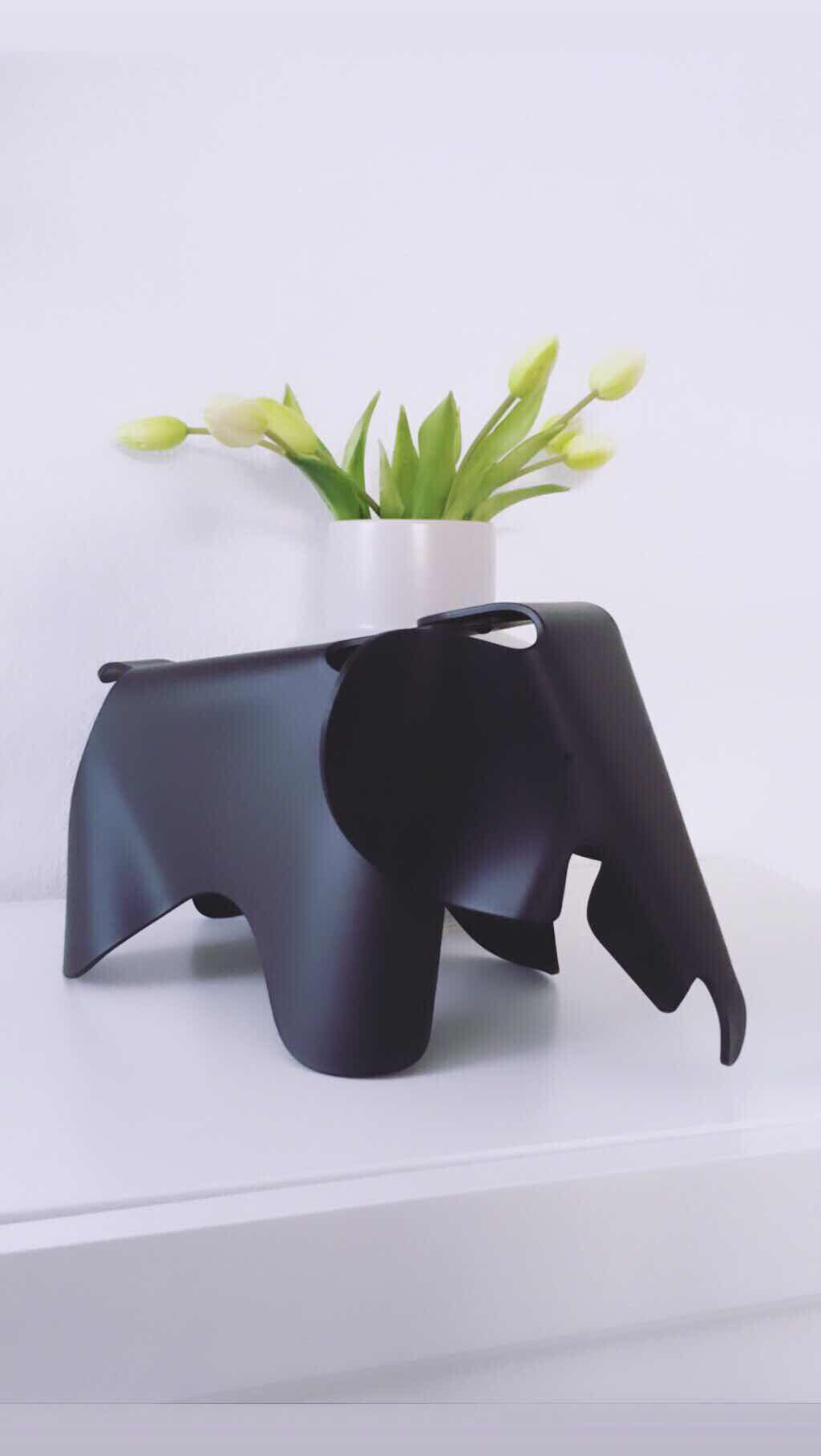 Eames Elephant