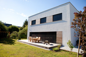 Terrasse vor Passivhaus