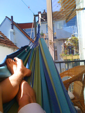 Relaxen auf dem Balkon